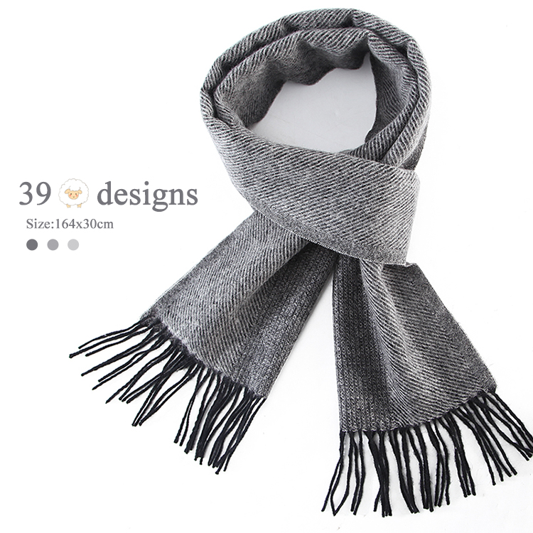What Makes a Scarf a Good Option for Traveling?