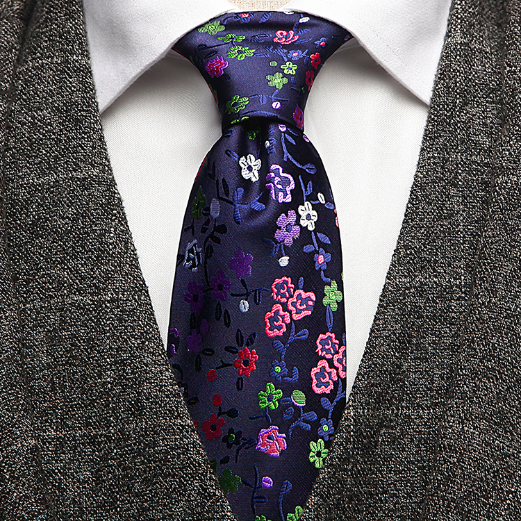 Unusual tie knot——the Pratt knot