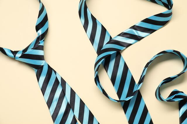 How To Tie A Fancy Necktie?