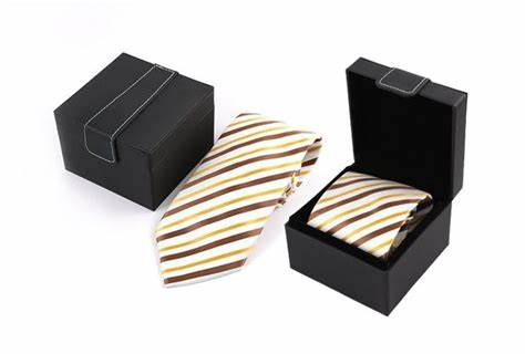how to do a loose necktie_4.jpg