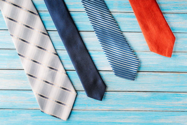 How To Tie A Business Necktie?