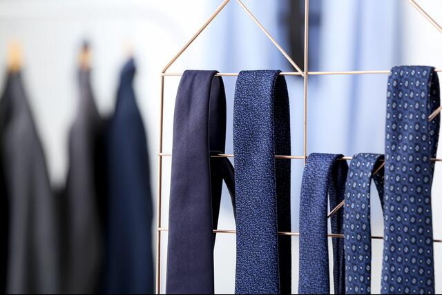 How To Make Victorian Necktie?