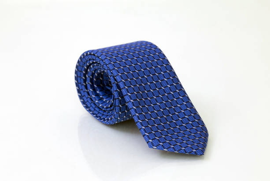 how to fold a necktie napkin_2.jpg