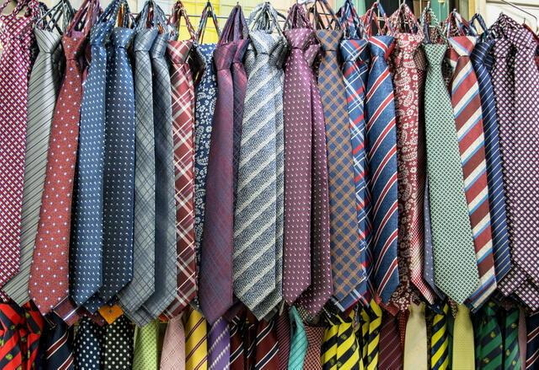 what to make out of old neckties_1.jpg