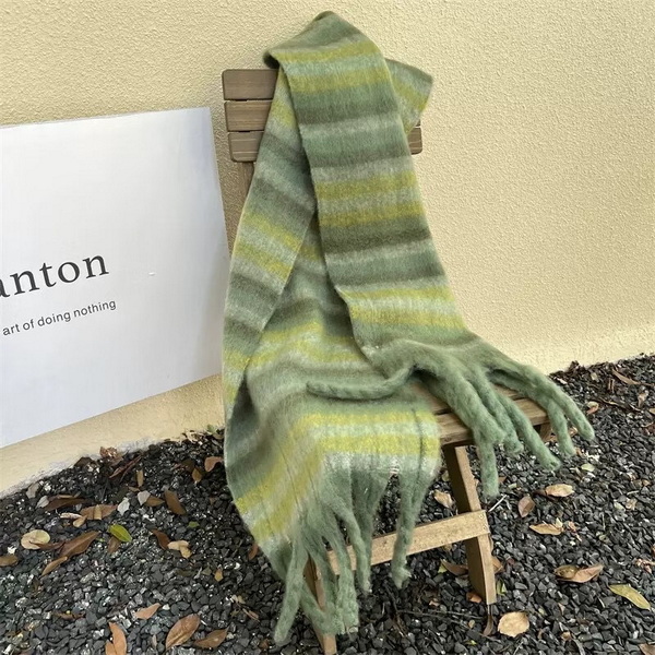 how to tie a long scarf_3.jpg