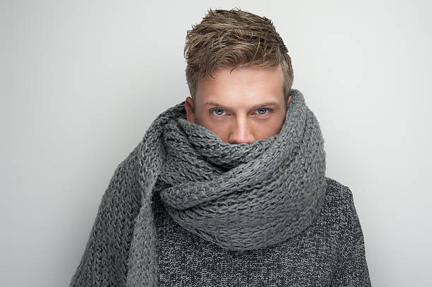 how to wear scarf men_1.jpg