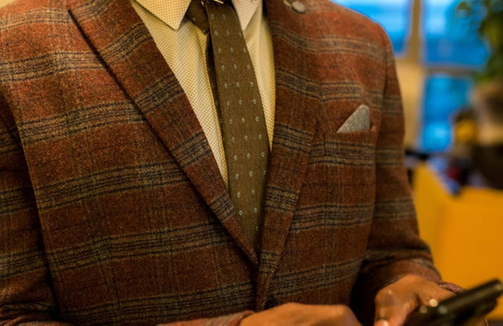 how to tie a necktie properly_2.jpg