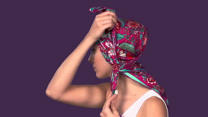 How To Use Scarf on Head?