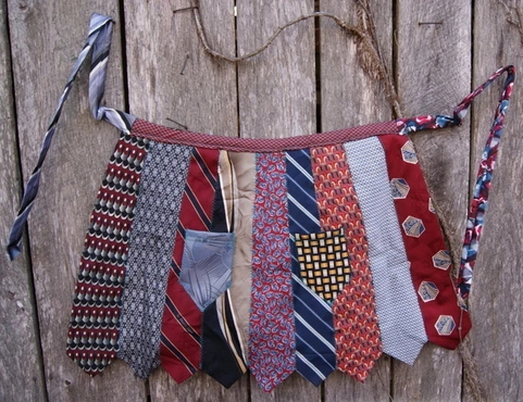 how to make a necktie apron_1.jpg