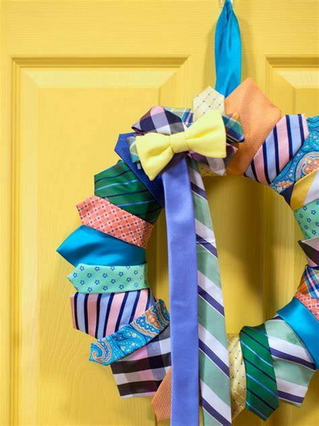 How To Make A Wreath From Neckties?