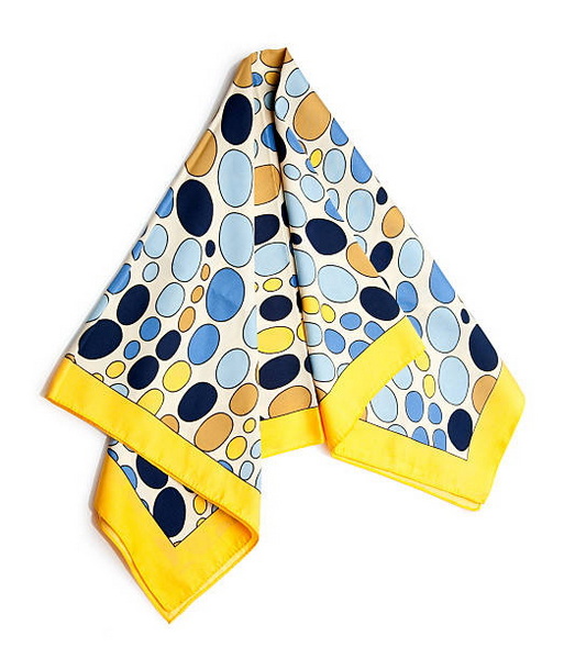 How To Tie A Square Scarf?