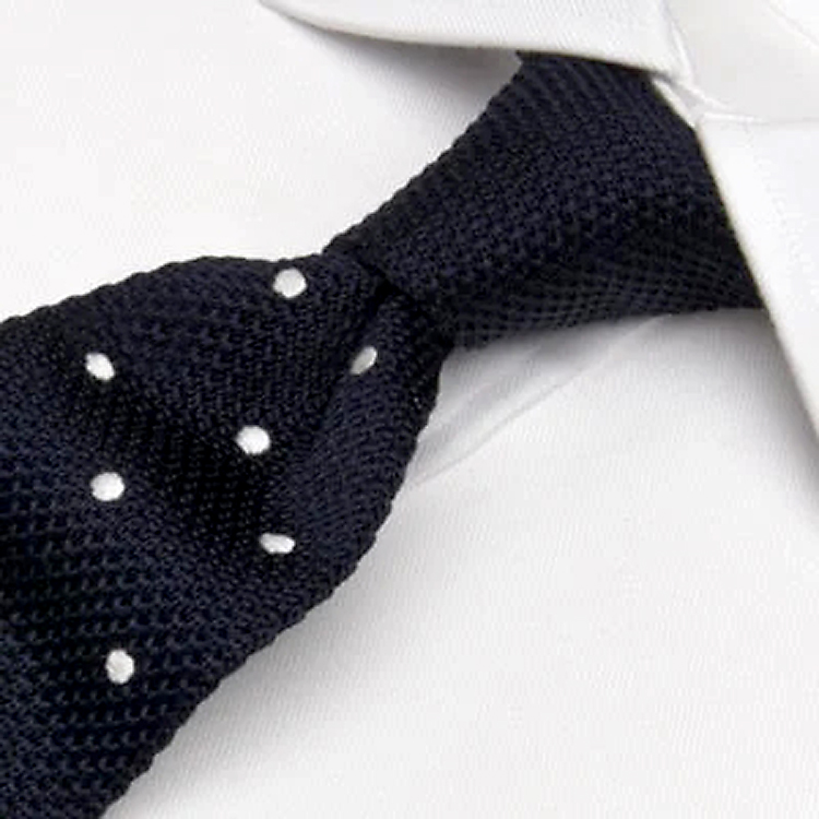 Choosing black ties for a formal look