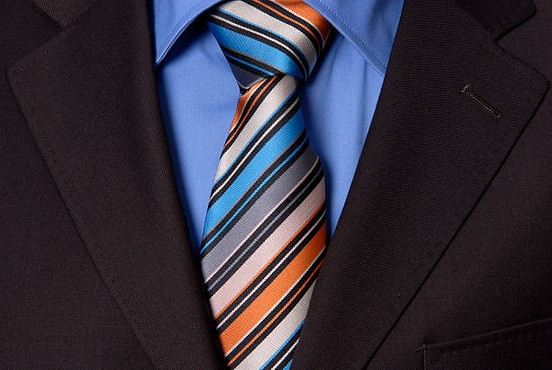 how much material is needed to make a mens necktie_2.jpg