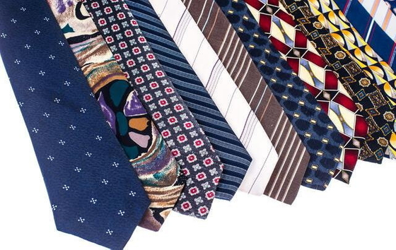 how to make a necktie christmas tree skirt_3.jpg