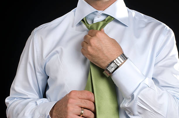 How To Put A Necktie on by Yourself?