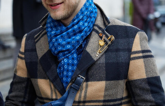 how to put on a scarf for guys_2.jpg