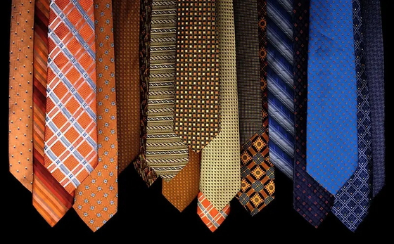 what do the different sizes mean on neck neckties_2.jpg
