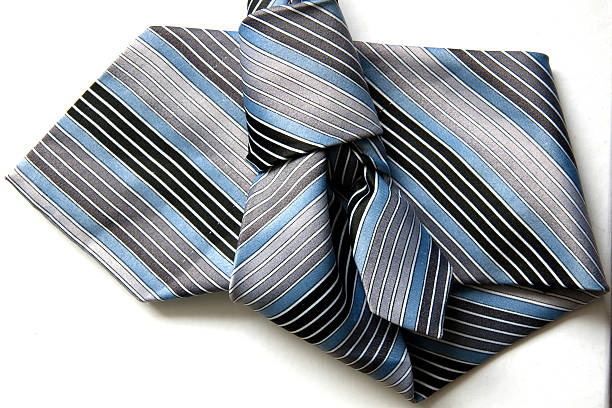 How To Make An Easy Necktie?