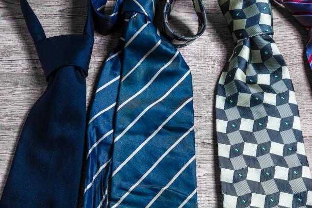 How To Tie Big Necktie Knots?