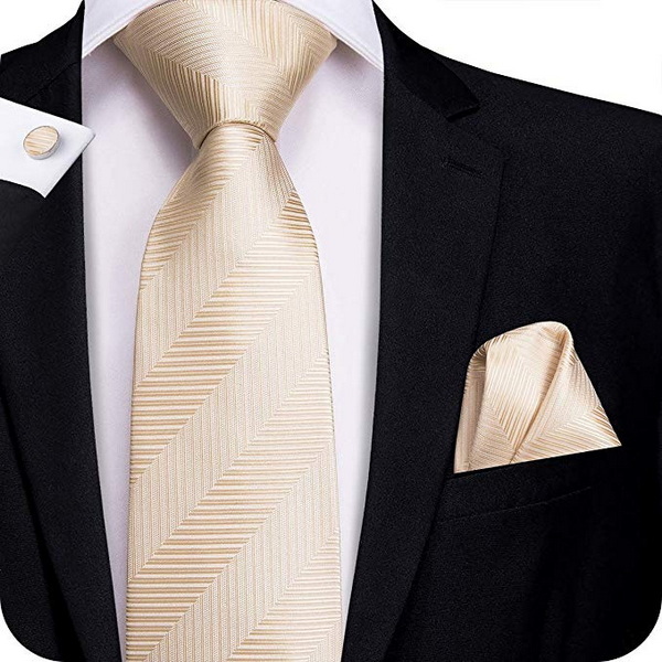 How To Style Beige Necktie for Men?