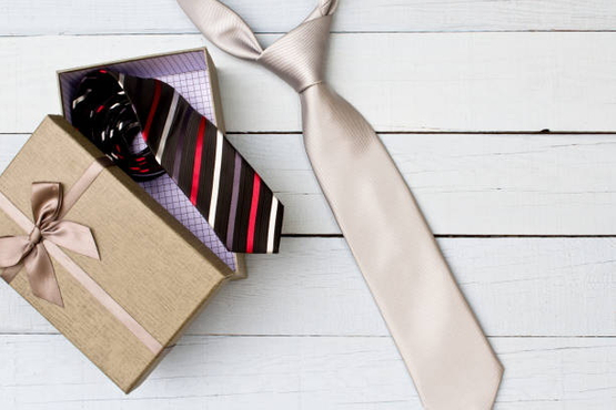how to make necktie gift bags_3.jpg