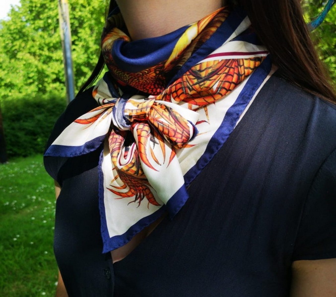 How To Use A Scarf Ring?