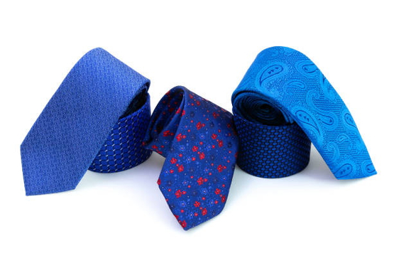 does rolling a necktie damage it-4.jpg